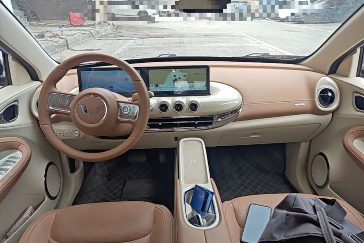 Used Wuling Bingo 2025 410 km Lingxi Deluxe Edition Center Console