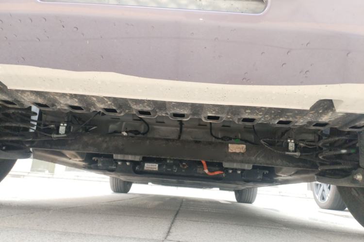Used Wuling Bingo 2025 333 km Lingxi Deluxe Edition Chassis Rear