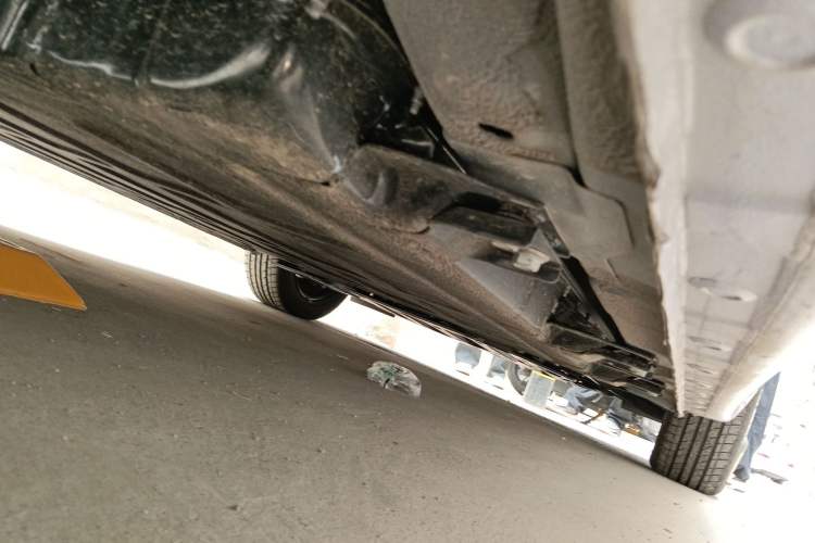 Used Wuling Bingo 2025 410 km Lingxi Deluxe Edition Chassis Rear Right