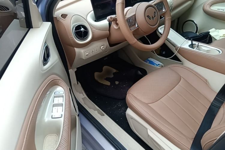 Used Wuling Bingo 2025 333 km Lingxi Deluxe Edition Driver Seat