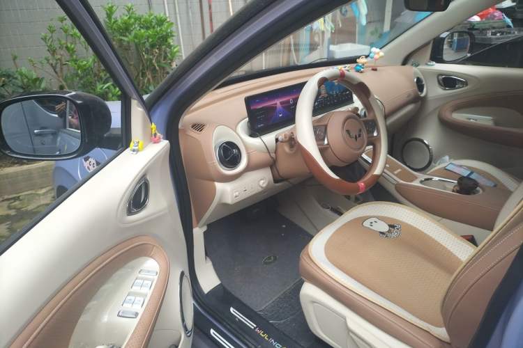 Used Wuling Bingo 2025 333 km Lingxi Connected Version Driver Seat