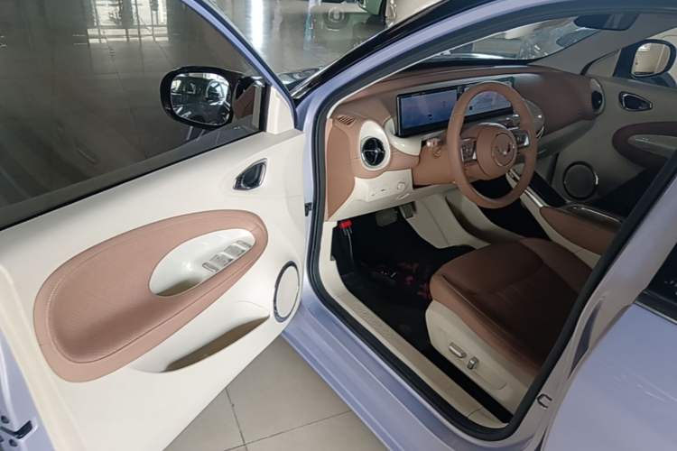 Used Wuling Bingo 2025 410 km Lingxi Deluxe Edition Driver Seat