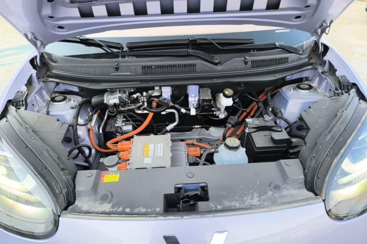 Used Wuling Bingo 2025 333 km Enjoyment Version Engine Bay