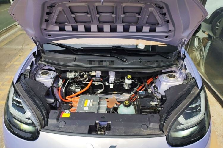 Used Wuling Bingo 2025 410 km Lingxi Deluxe Edition Engine Bay