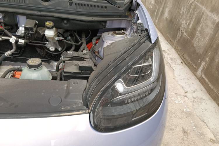 Used Wuling Bingo 2025 410 km Lingxi Deluxe Edition Engine Bay Left