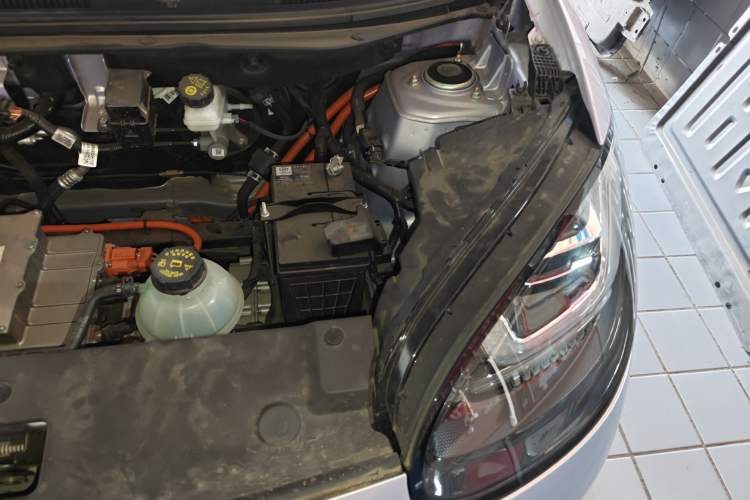 Used Wuling Bingo 2025 410 km Lingxi Deluxe Edition Engine Bay Left