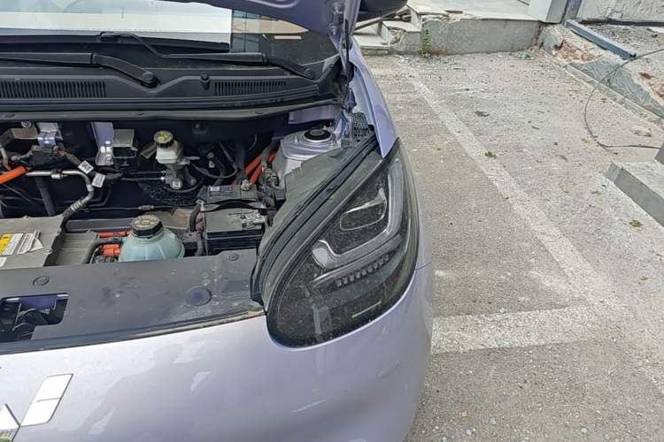 Used Wuling Bingo 2025 410 km Lingxi Deluxe Edition Engine Bay Left