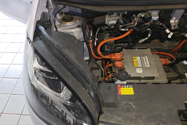 Used Wuling Bingo 2025 410 km Lingxi Deluxe Edition Engine Bay Right