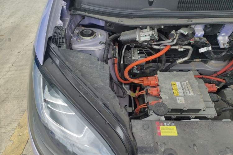 Used Wuling Bingo 2025 410 km Lingxi Deluxe Edition Engine Bay Right