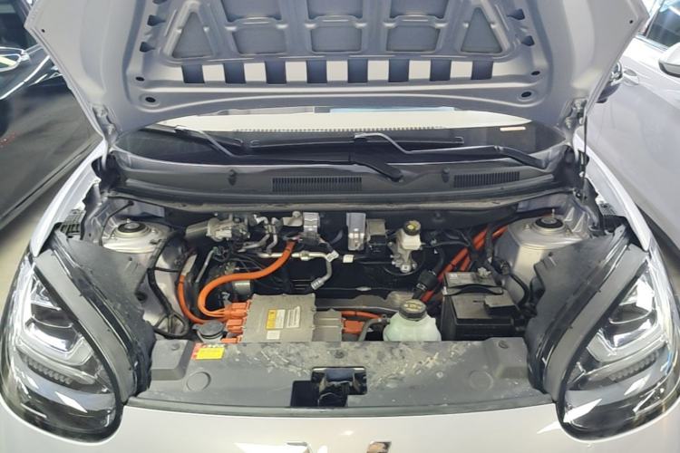 Used Wuling Bingo 2025 333 km Lingxi Deluxe Edition Engine Bay