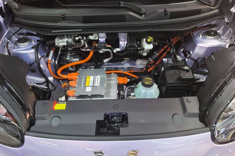 Used Wuling Bingo 2025 333 km Enjoyment Version Engine Bay
