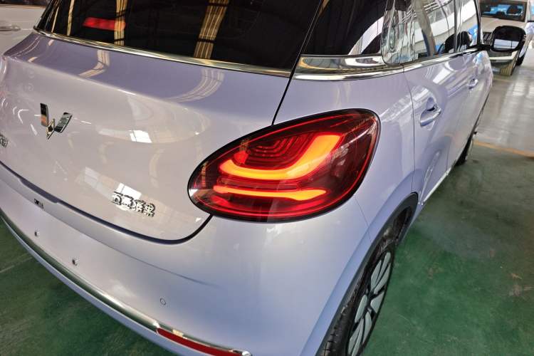 Used Wuling Bingo 2025 410 km Lingxi Deluxe Edition Exterior 3