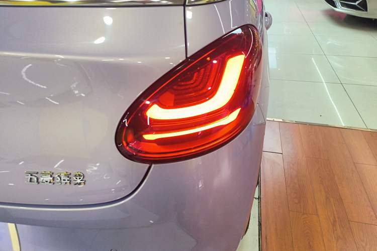Used Wuling Bingo 2025 333 km Lingxi Deluxe Edition Exterior 3