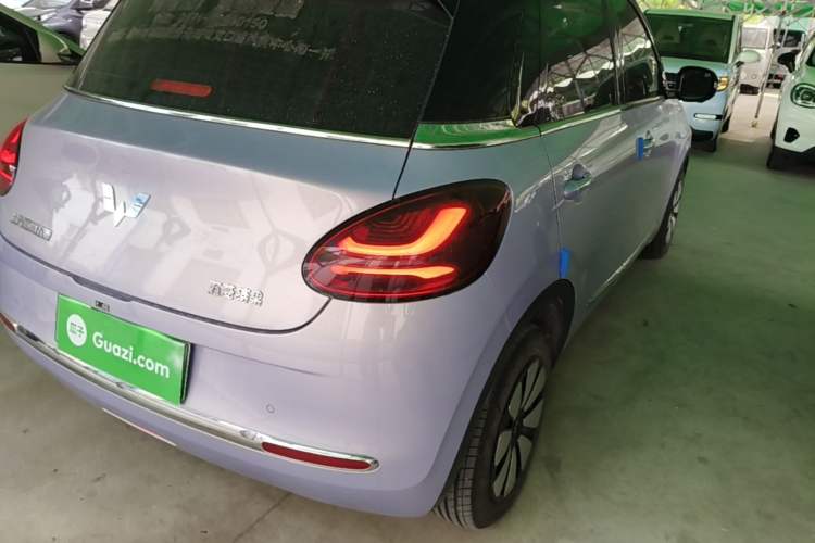 Used Wuling Bingo 2025 410 km Lingxi Deluxe Edition Exterior 3