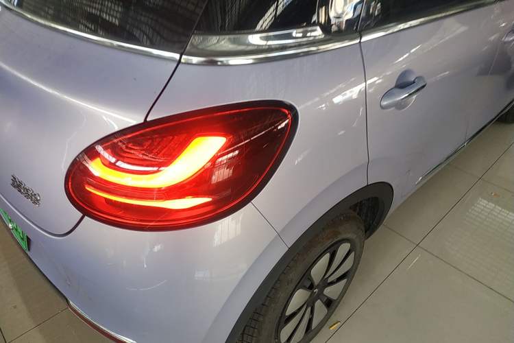 Used Wuling Bingo 2025 410 km Lingxi Deluxe Edition Exterior 3