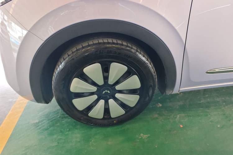 Used Wuling Bingo 2025 410 km Lingxi Deluxe Edition Exterior 4