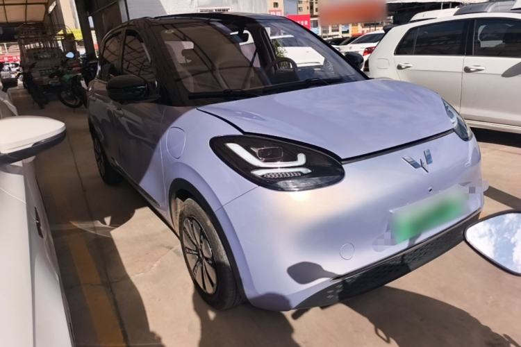 Used Wuling Bingo 2025 333 km Lingxi Deluxe Edition Front Right 45 Deg