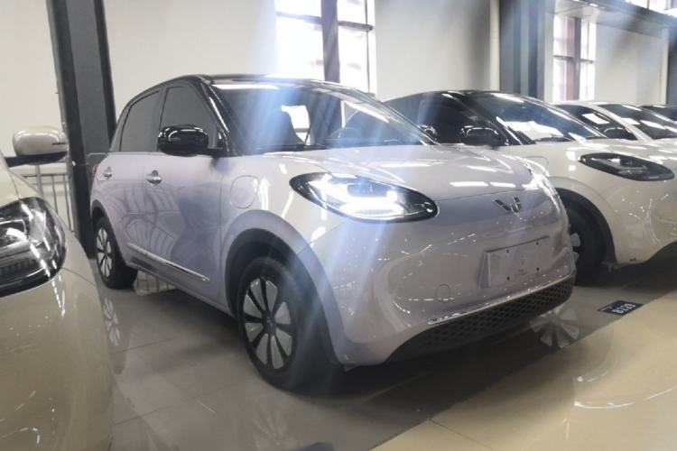 Used Wuling Bingo 2025 333 km Enjoyment Version Front Right 45 Deg