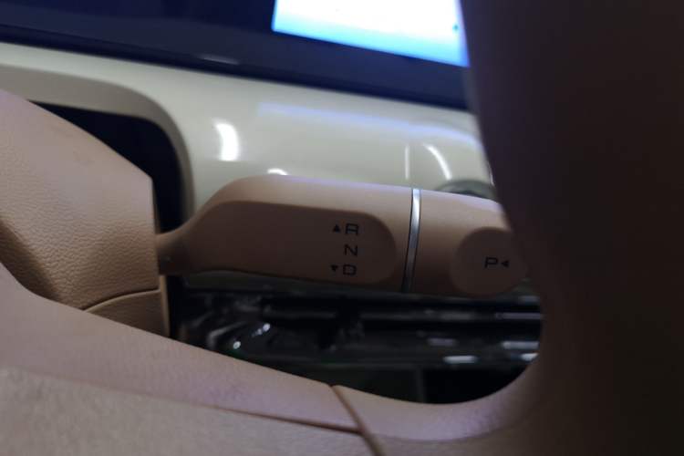 Used Wuling Bingo 2025 333 km Enjoyment Version Gear Lever