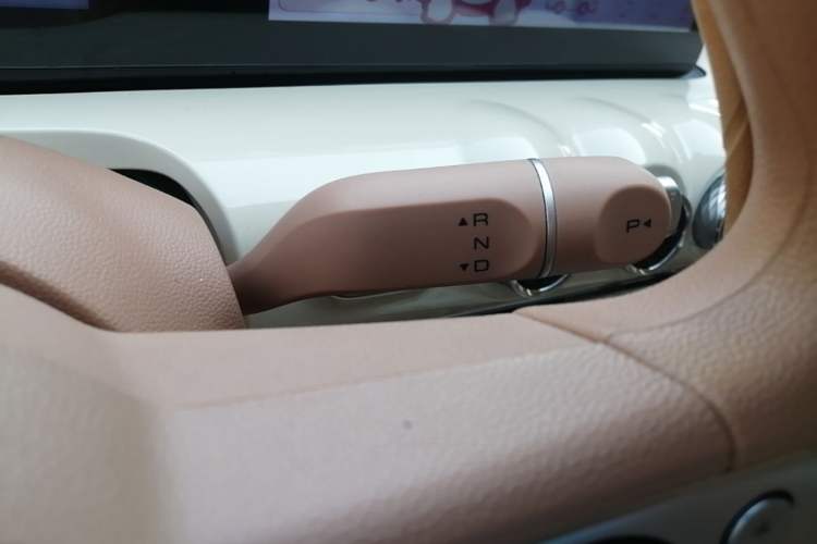 Used Wuling Bingo 2025 333 km Enjoyment Version Gear Lever