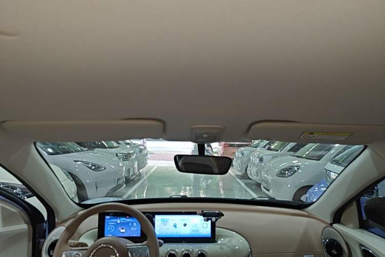Used Wuling Bingo 2025 333 km Enjoyment Version Headliner