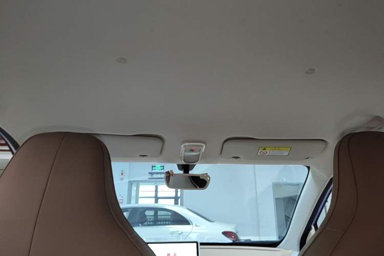 Used Wuling Bingo 2025 333 km Lingxi Deluxe Edition Headliner