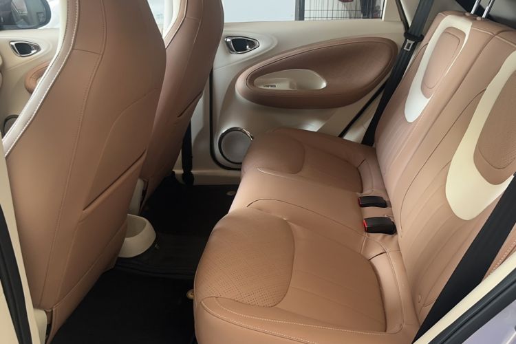 Used Wuling Bingo 2025 333 km Enjoyment Version Interior 10
