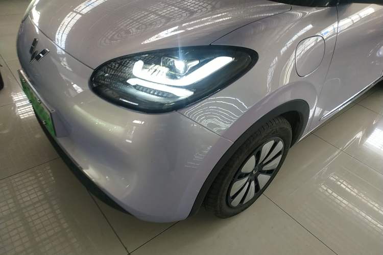 Used Wuling Bingo 2025 410 km Lingxi Deluxe Edition Left Front Headlight
