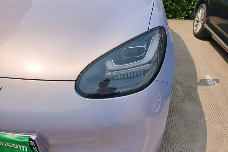 Used Wuling Bingo 2025 410 km Lingxi Deluxe Edition Left Front Headlight