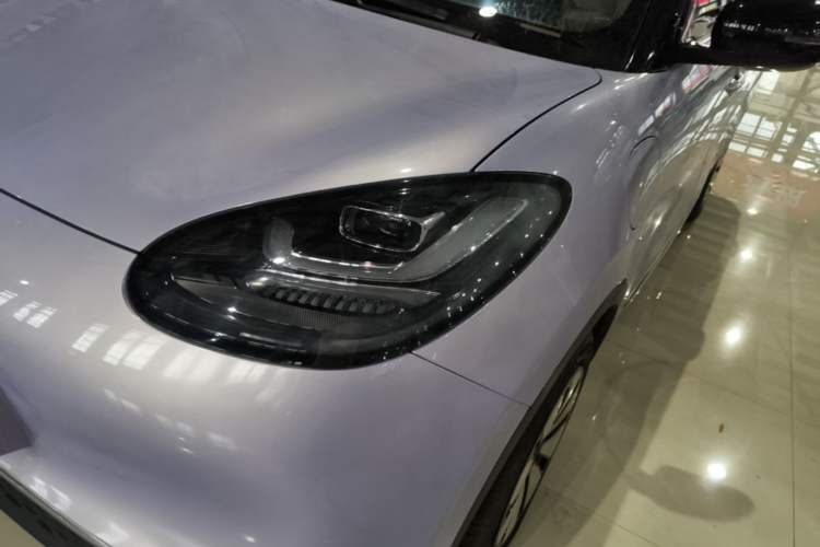 Used Wuling Bingo 2025 333 km Lingxi Connected Version Left Front Headlight