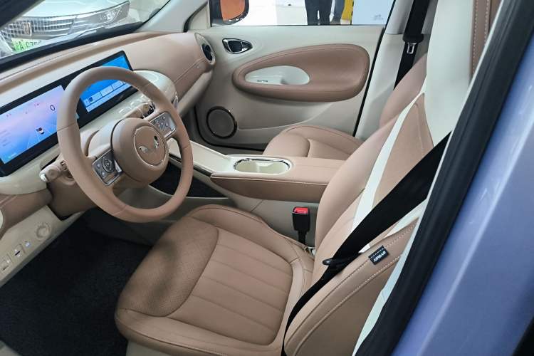 Used Wuling Bingo 2025 333 km Lingxi Deluxe Edition Left Front Seat