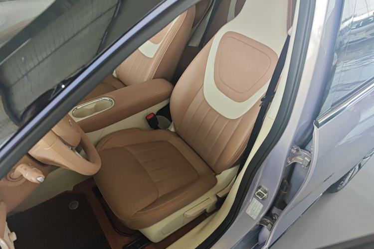 Used Wuling Bingo 2025 333 km Enjoyment Version Left Front Seat