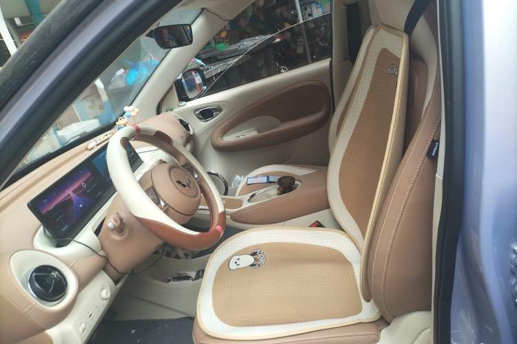Used Wuling Bingo 2025 333 km Lingxi Connected Version Left Front Seat