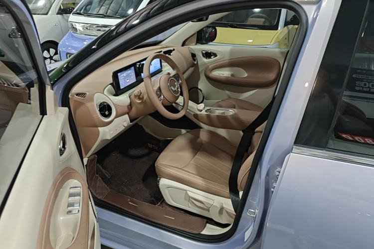 Used Wuling Bingo 2025 333 km Enjoyment Version Left Front Seat