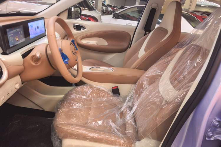 Used Wuling Bingo 2025 333 km Enjoyment Version Left Front Seat