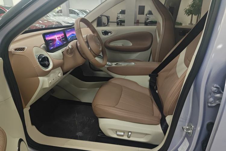 Used Wuling Bingo 2025 410 km Lingxi Deluxe Edition Left Front Seat