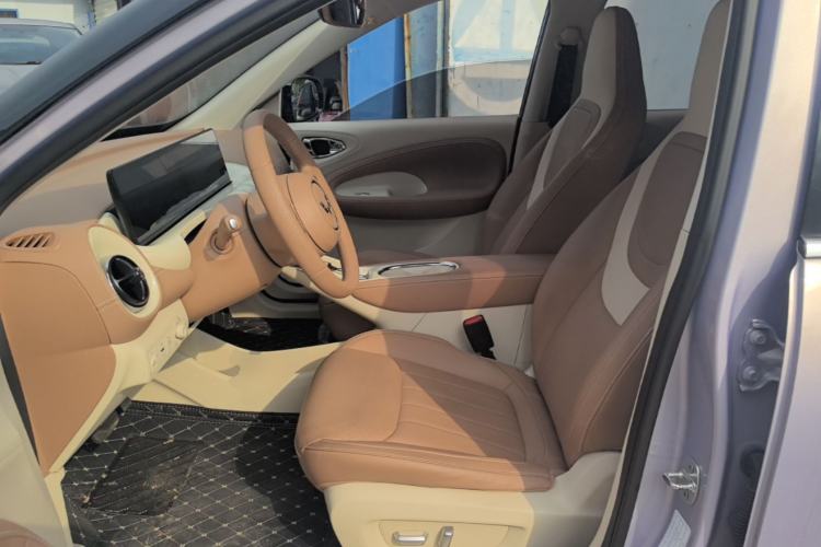 Used Wuling Bingo 2025 410 km Lingxi Deluxe Edition Left Front Seat