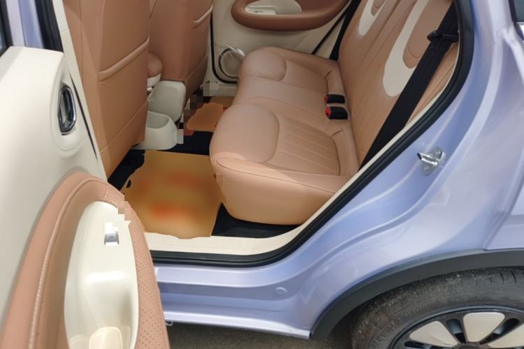 Used Wuling Bingo 2025 410 km Lingxi Deluxe Edition Left Rear Seat