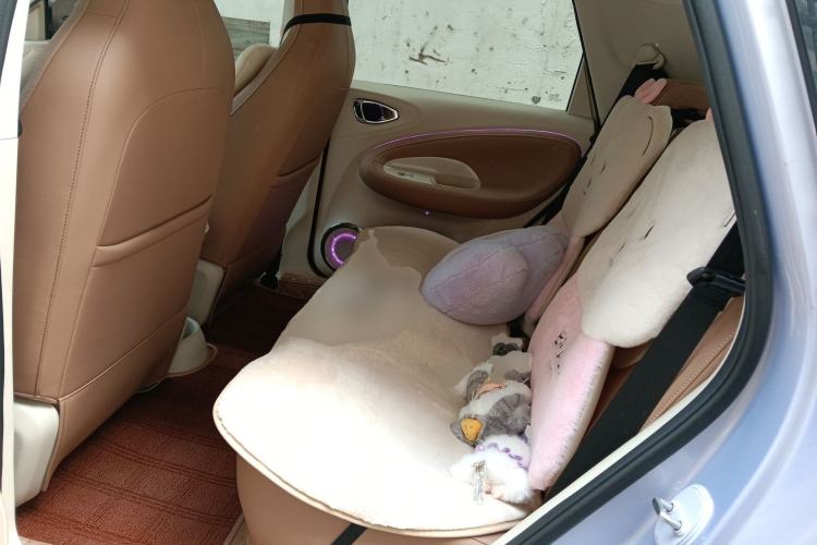 Used Wuling Bingo 2025 410 km Lingxi Deluxe Edition Left Rear Seat