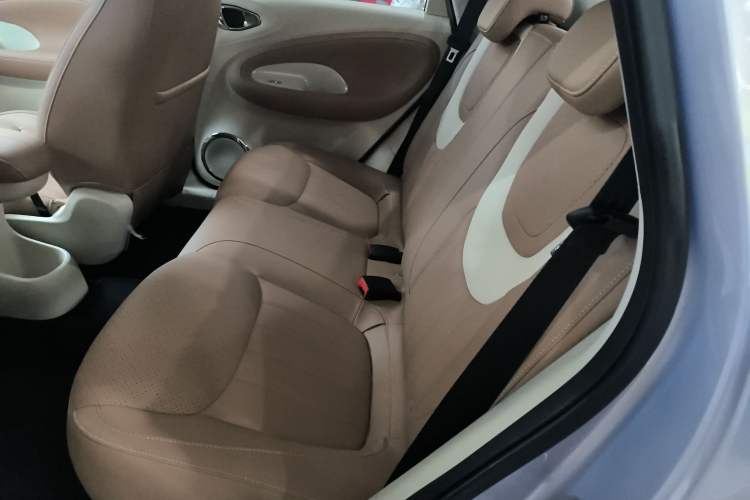 Used Wuling Bingo 2025 333 km Lingxi Deluxe Edition Left Rear Seat