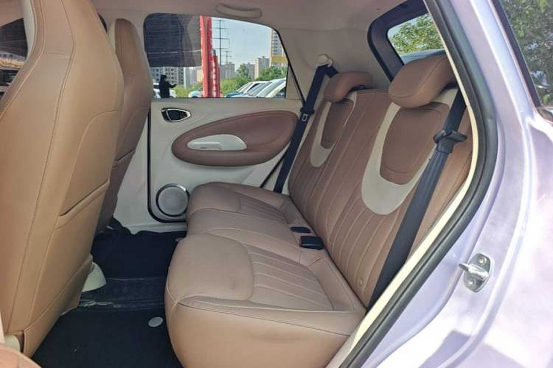 Used Wuling Bingo 2025 410 km Lingxi Deluxe Edition Left Rear Seat