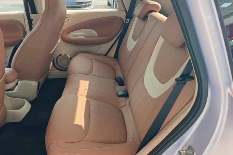 Used Wuling Bingo 2025 410 km Lingxi Deluxe Edition Left Rear Seat