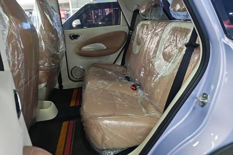 Used Wuling Bingo 2025 333 km Enjoyment Version Left Rear Seat
