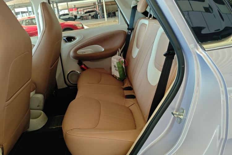 Used Wuling Bingo 2025 333 km Lingxi Connected Version Left Rear Seat