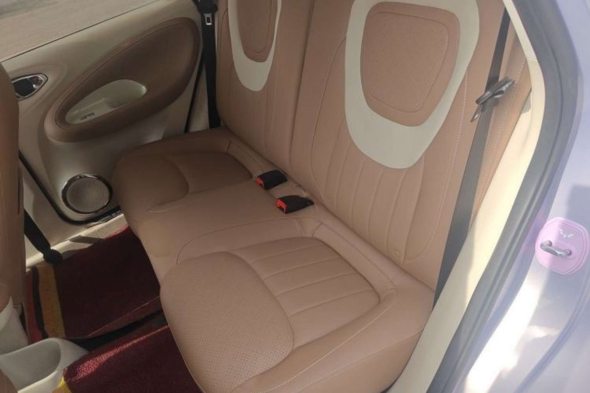 Used Wuling Bingo 2025 333 km Lingxi Connected Version Left Rear Seat