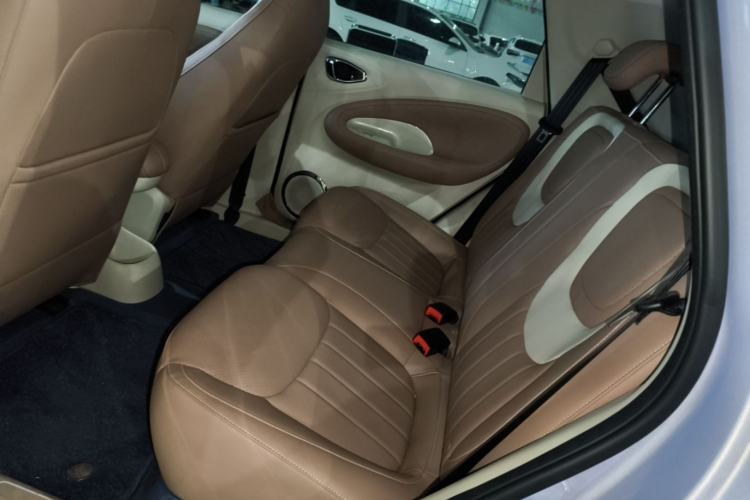Used Wuling Bingo 2025 333 km Lingxi Connected Version Left Rear Seat