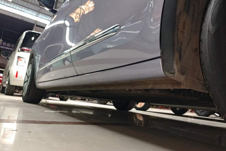 Used Wuling Bingo 2025 410 km Lingxi Deluxe Edition Left Side Sill