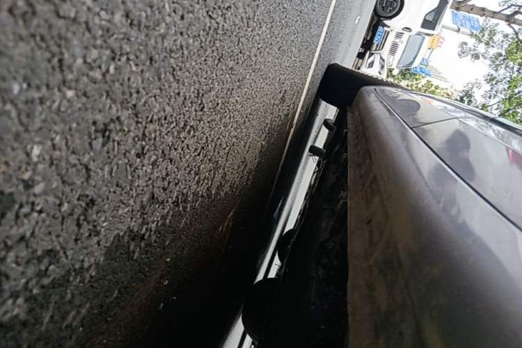 Used Wuling Bingo 2025 333 km Lingxi Deluxe Edition Left Side Sill