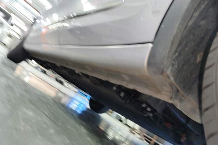 Used Wuling Bingo 2025 333 km Lingxi Connected Version Left Side Sill