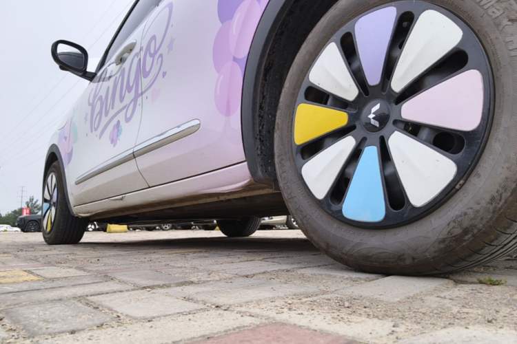 Used Wuling Bingo 2025 410 km Lingxi Deluxe Edition Left Side Sill